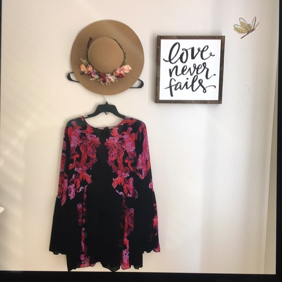 Free People Dresses & Skirts - Free people dress size small. New with tags
